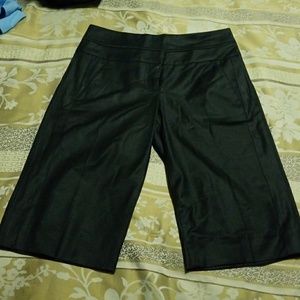 bebe scooter/Bermuda shorts
